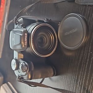 Fujifilm Finepix S8600